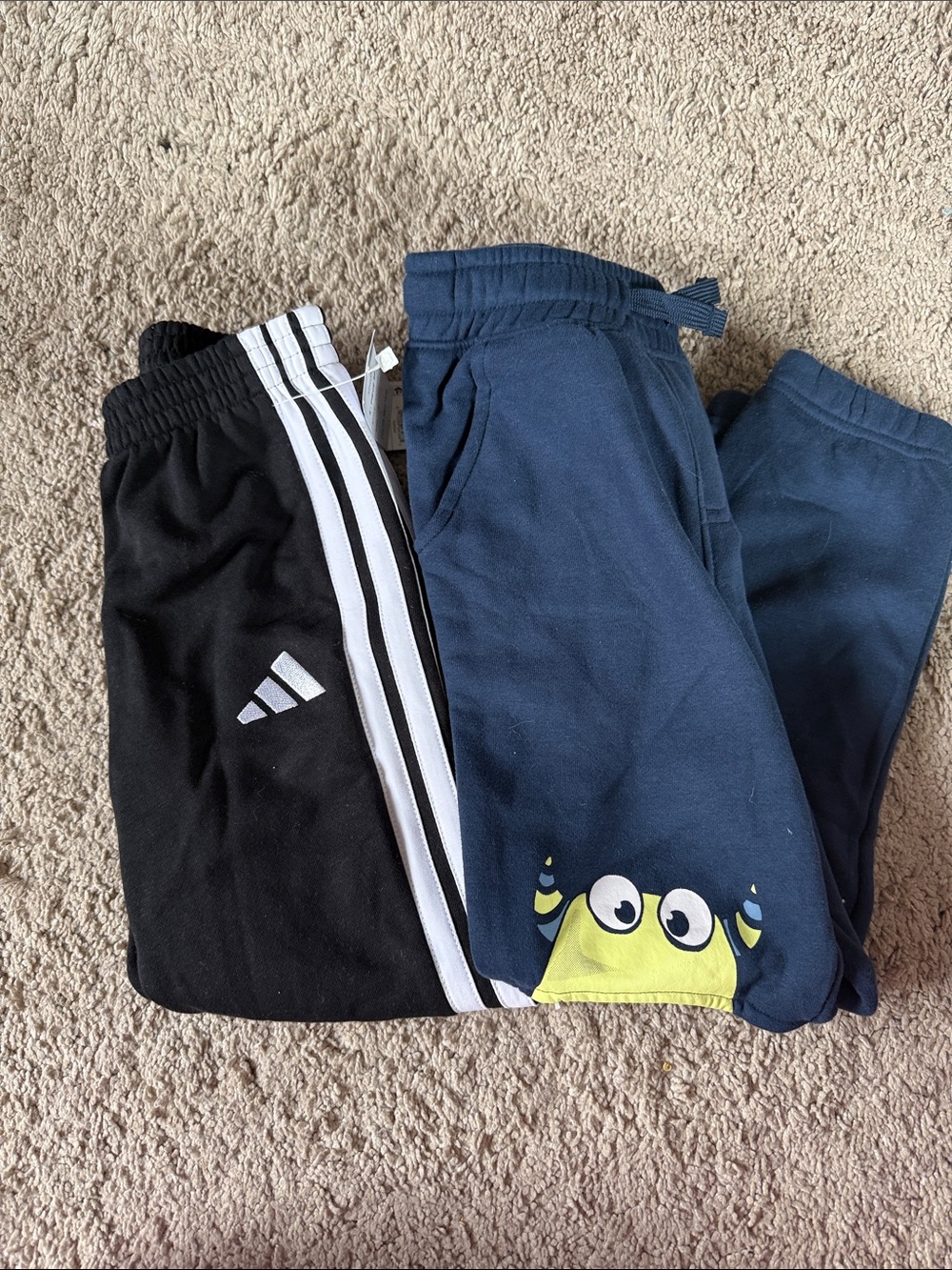 2 boys sweatpants